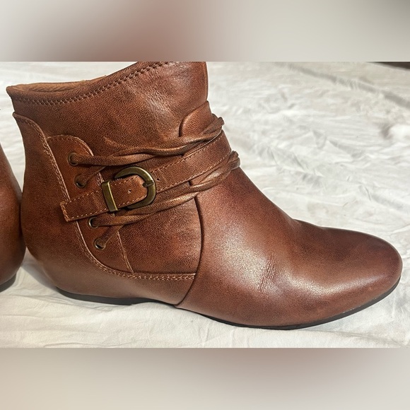 Rebound Patent Pending by Baretraps Women’s Wedge Brown Leather Boots Size 7.5 - Picture 8 of 15